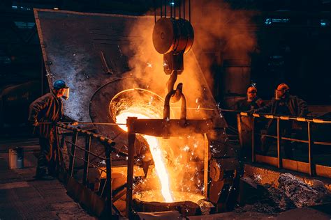  Ferrosilicium: Un alliage fascinant pour l'industrie sidérurgique et les fonderies !